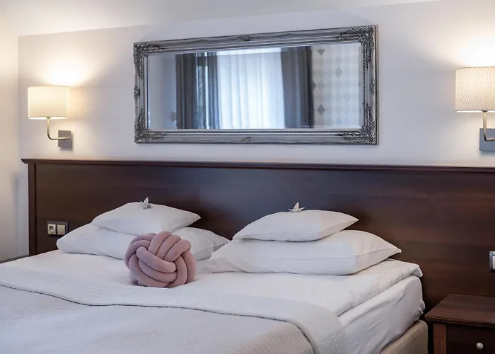 Sielanka Hotelowe, Restauracja - Bed & Breakfast 3*